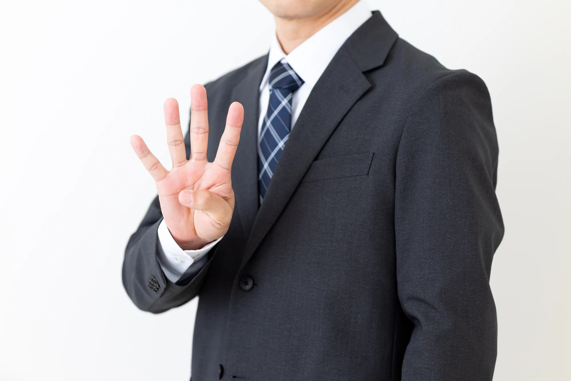 4