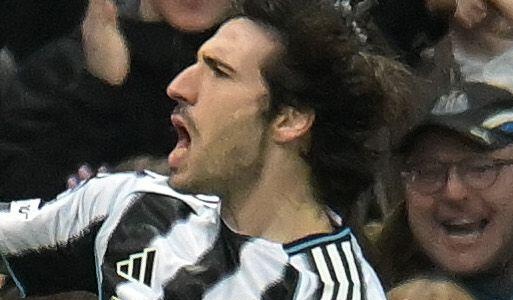 Elliot Anderson and Sandro Tonali — Lee Sharpe's verdict on Man United's midfield rebuild