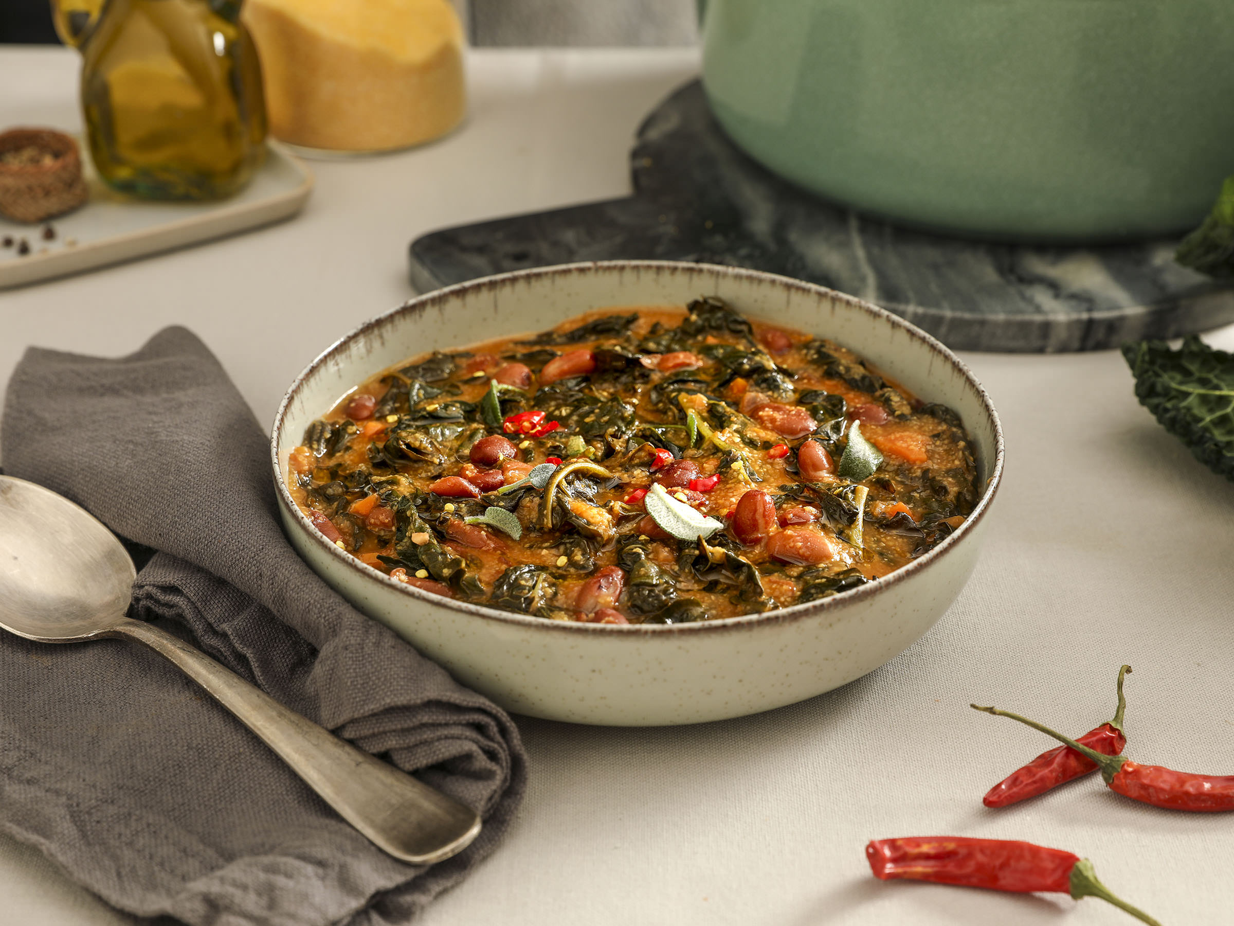 Zuppa Farinata Toscana Con Cavolo Nero E Borlotti