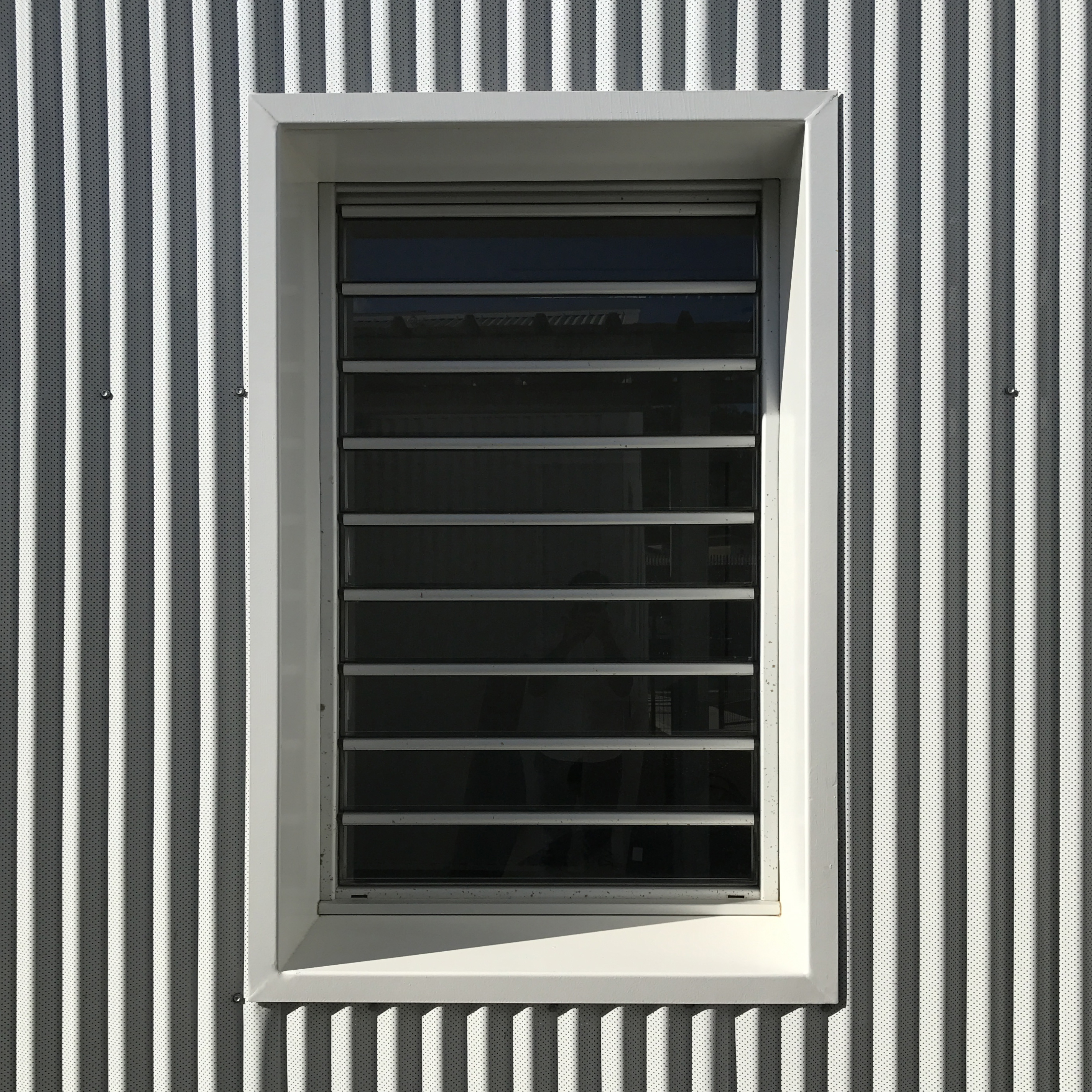 4f56cf61-a951-512f-acf6-4f29615c30ee