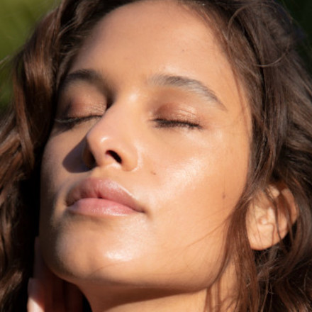 Love the Sun and Your Skin: Expert Tips for the Summer