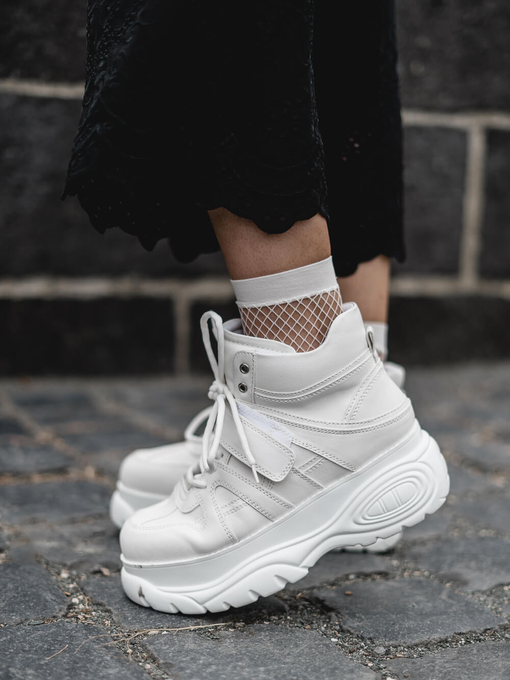 Plateau Sneaker-Sneaker Trend 2018-Shoelove by Deichmann-Modeblog-andysparkles