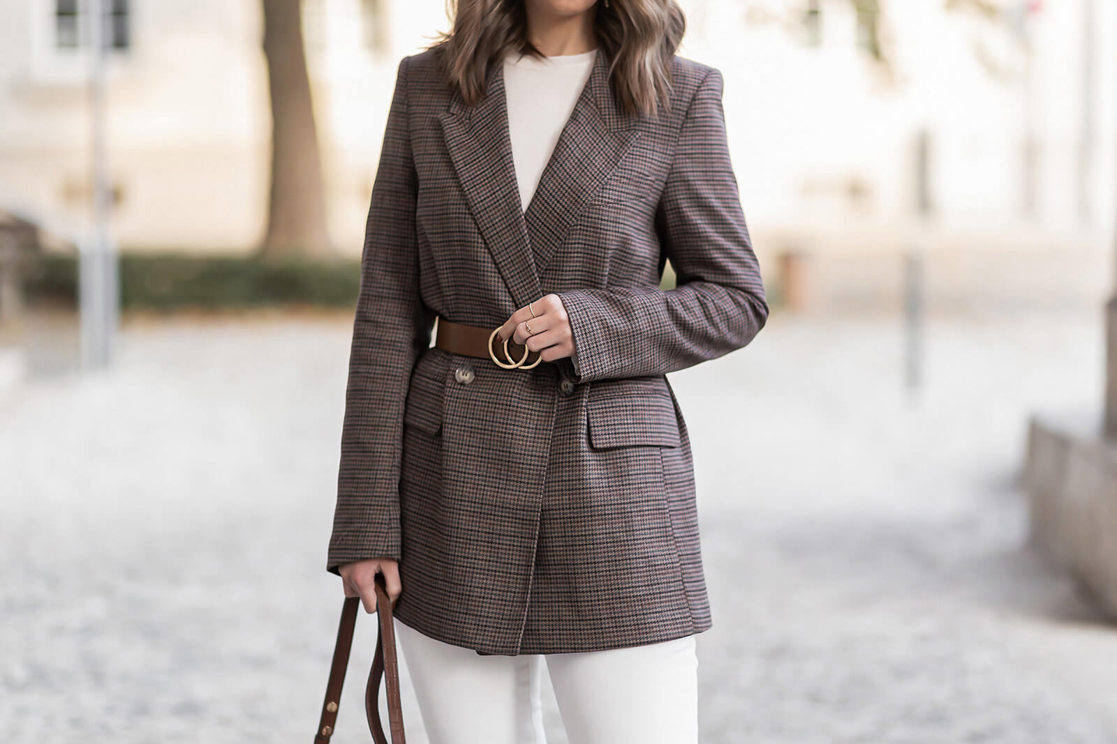 Karo Trend 2022, Herbstoutfit mit Karomuster, Karierte Blazer, Shoelove by Deichmann