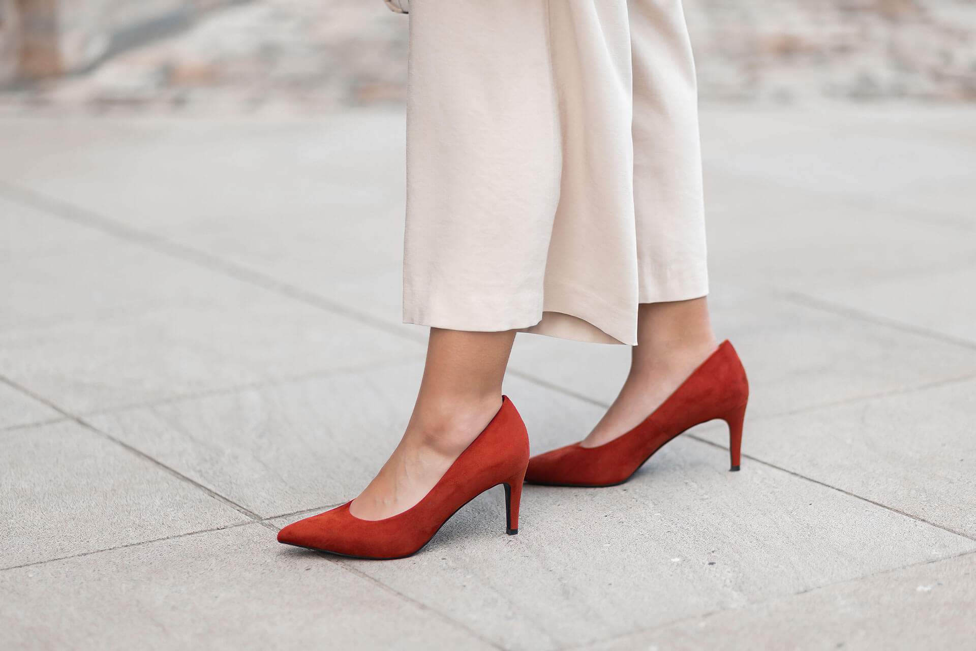 Rote Pumps stylen