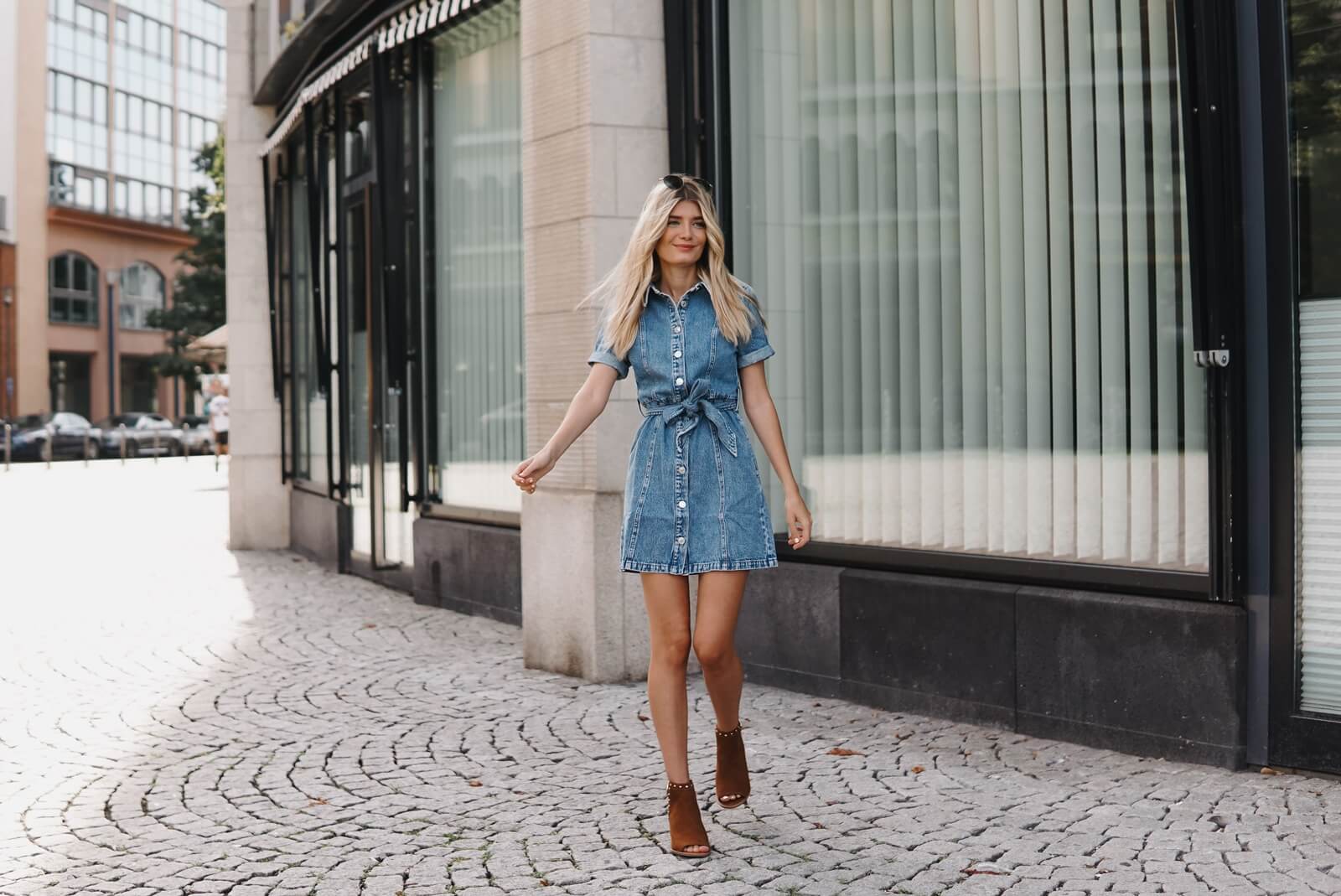 Outfit mit jeanskleid Clearance