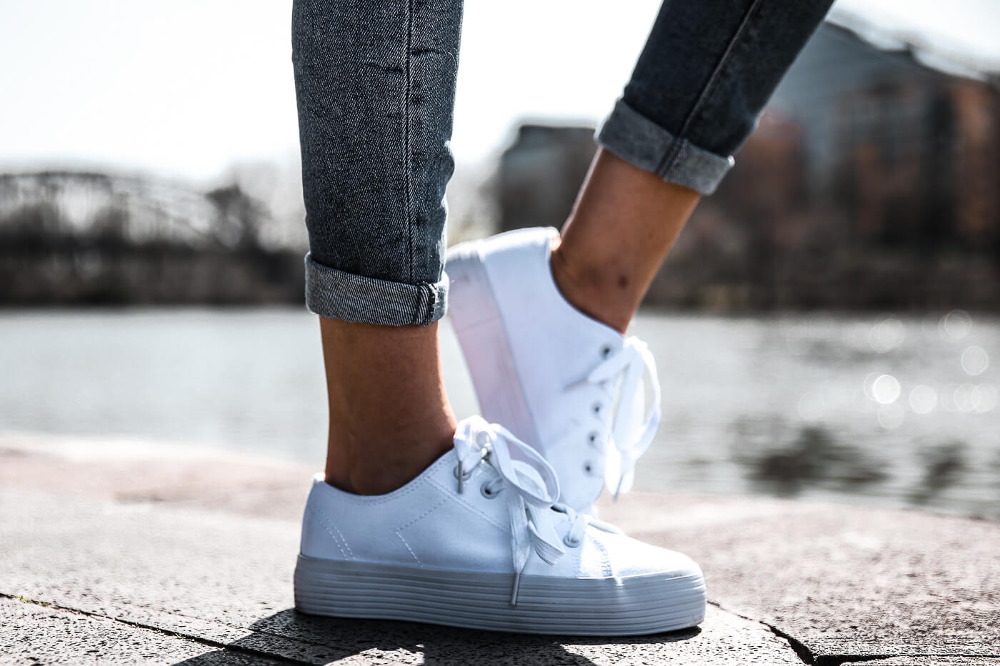 https://shoelove.deichmann.com/de-de/wp-content/uploads/Sonnenbrillen-Trends-2018-6.jpg