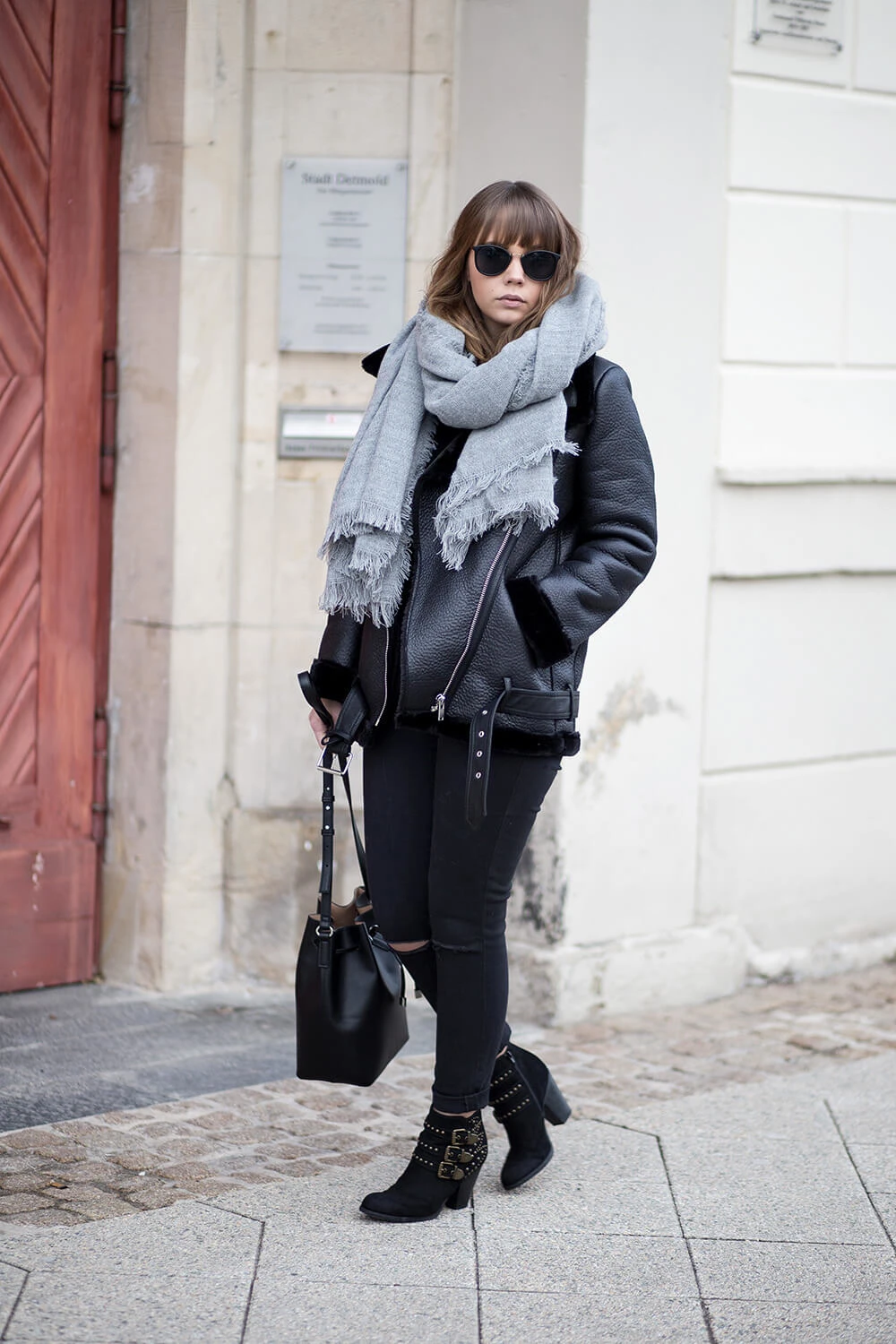 Outfit mit Shearling Jacke, Wintertrend, Trendblog by Deichmann