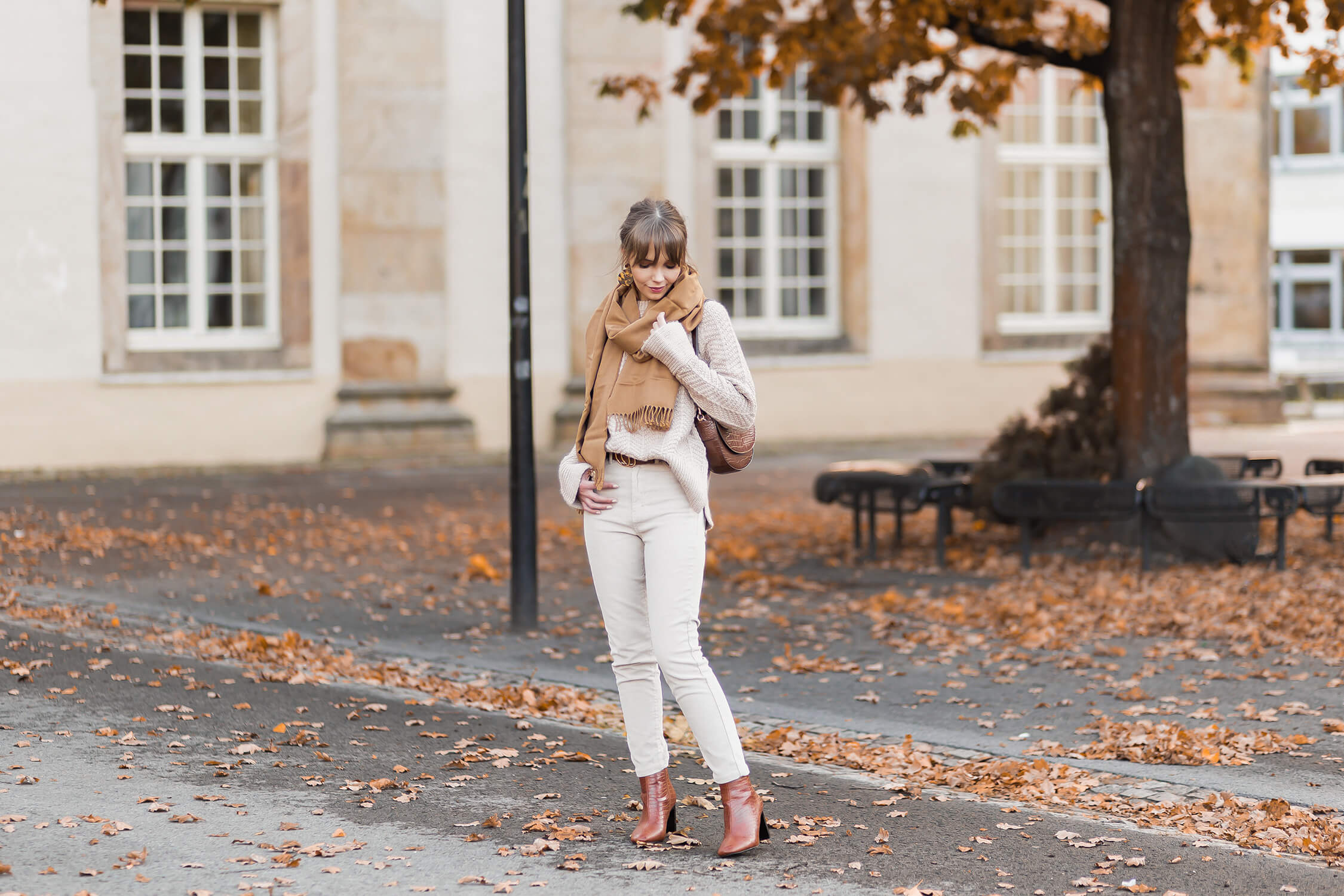 Accessoires in Brauntönen stylen im Herbst, Shoelove by Deichmann