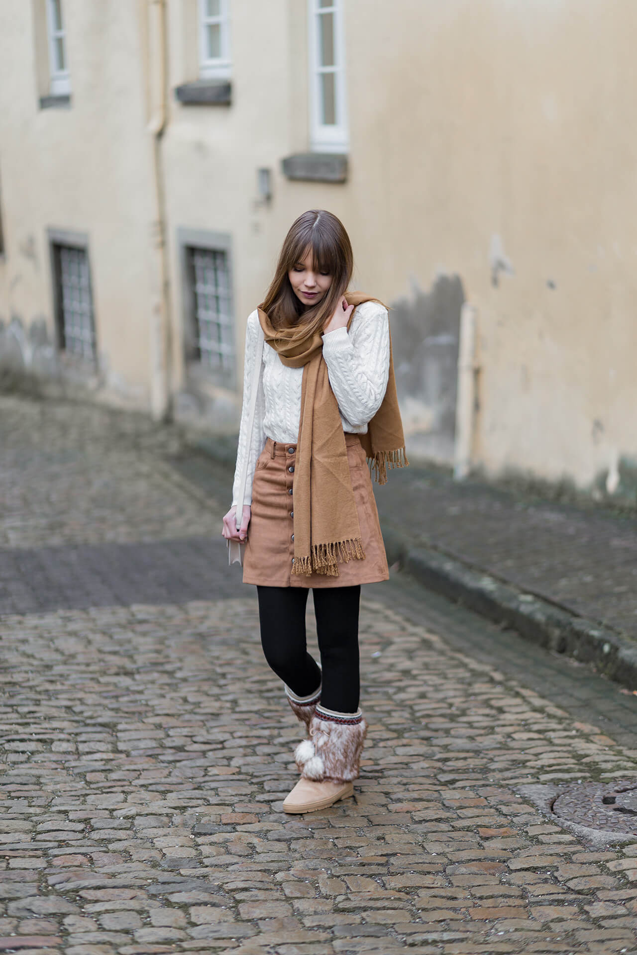 Zopfstrickmuster schick kombinieren, Winteroutfit mit Zopfstrickpullover, Shoelove by Deichmann