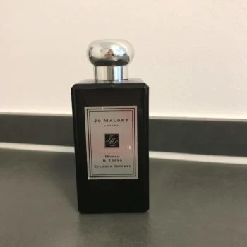 November Jo Malone