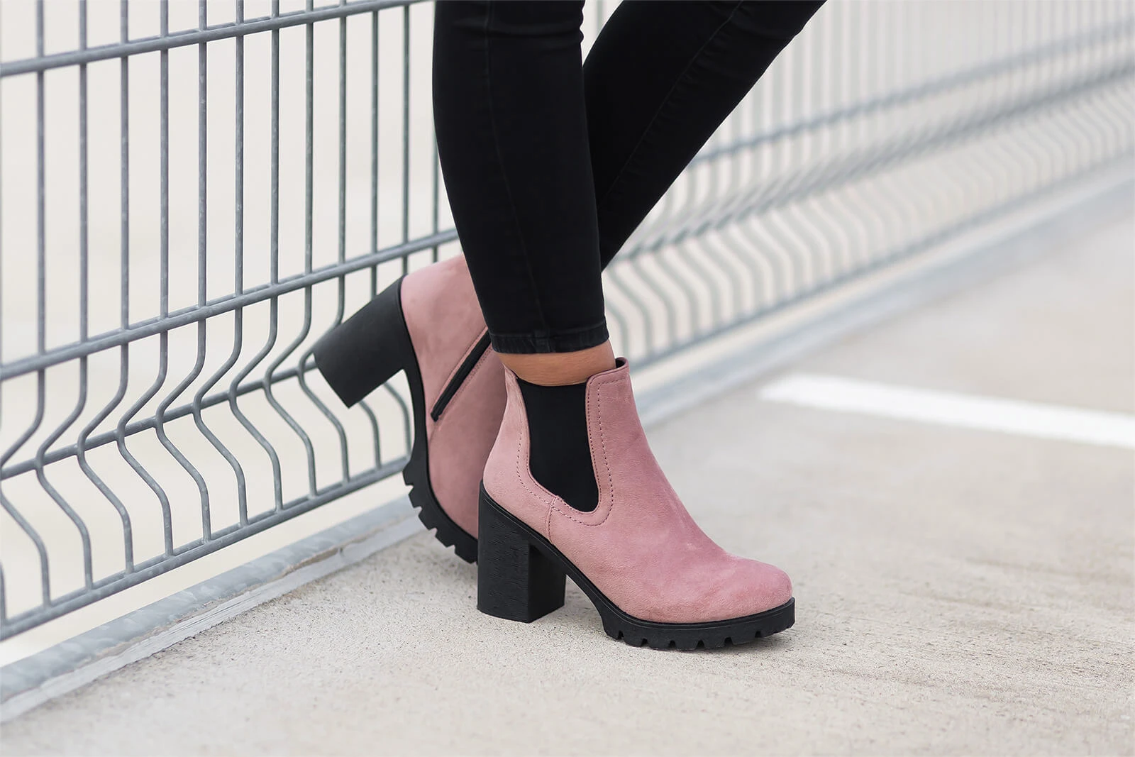 Stiefeletten Trends 2021, Schuhtrends für den Herbst und Winter, Rosa Boots, Shoelove by Deichmann