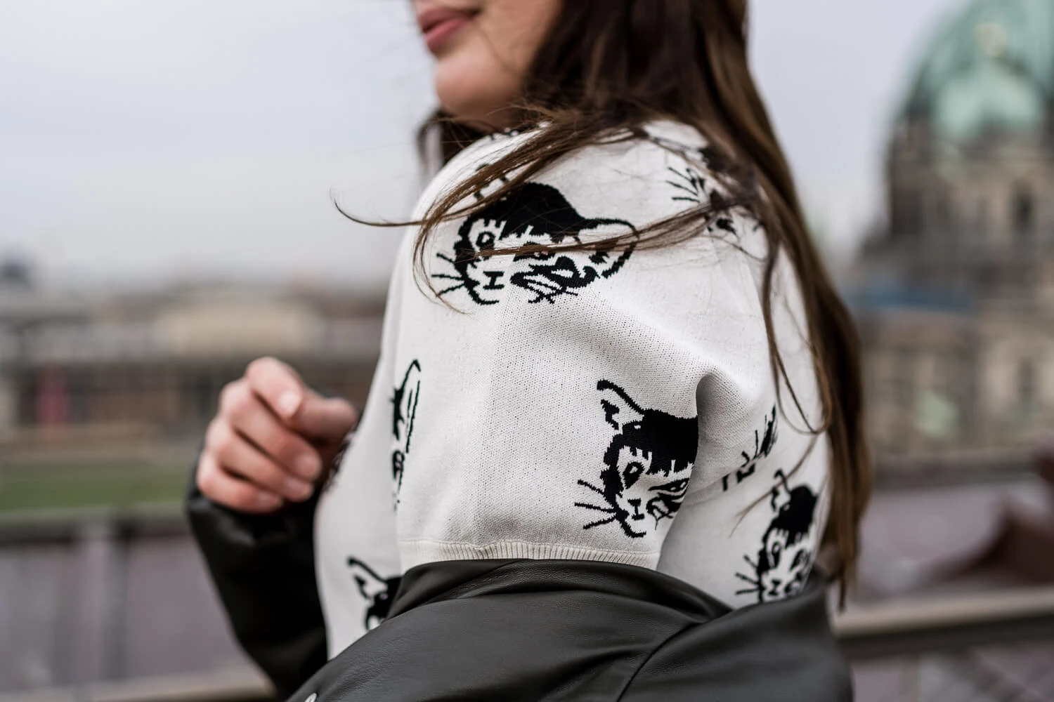 Darum lieben wir jetzt Statement Pullover