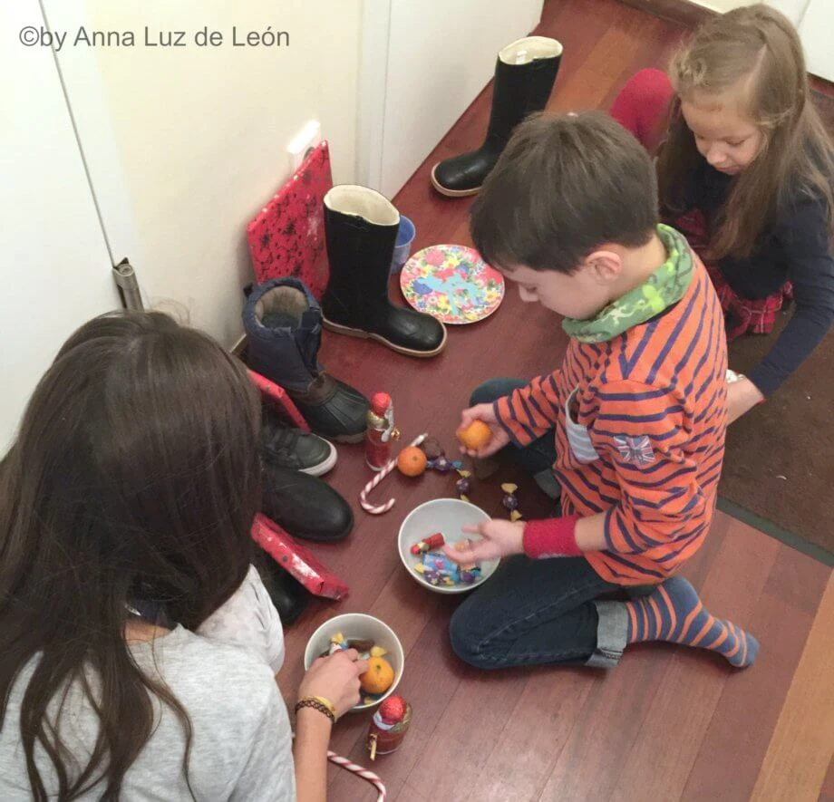 Nikolaus, Stiefel aufstellen, RItuale mit Kindern, Adventszeit, Familienleben, Familienalltag, Leben mit Kindern, Feste, Advent, Bräuche