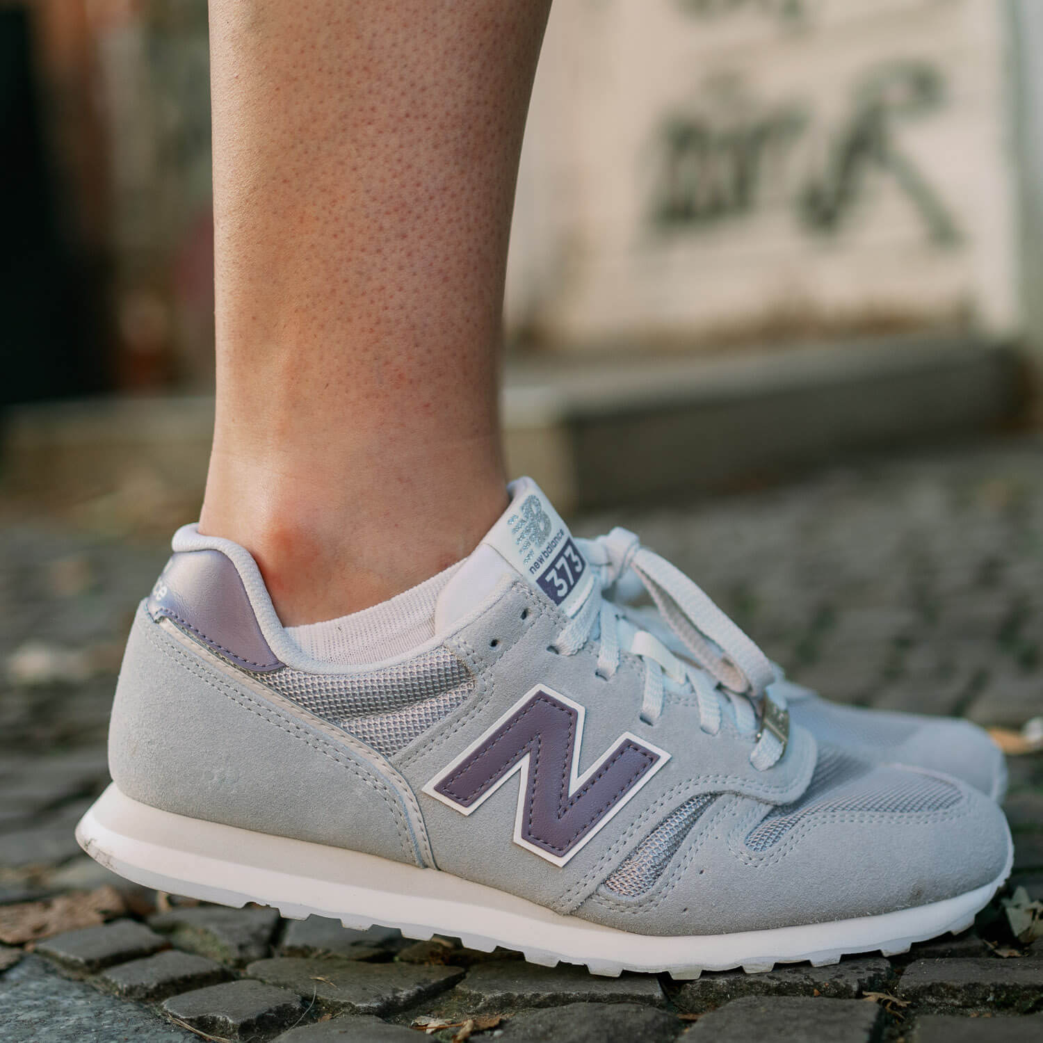 New Balance Sneaker