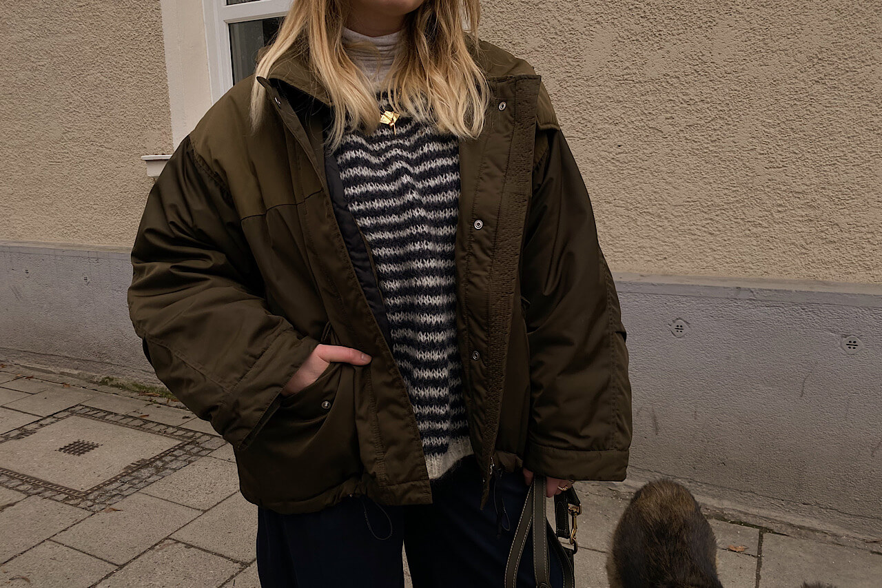 Layeringlook mit Schlaghose winterlich kombinieren