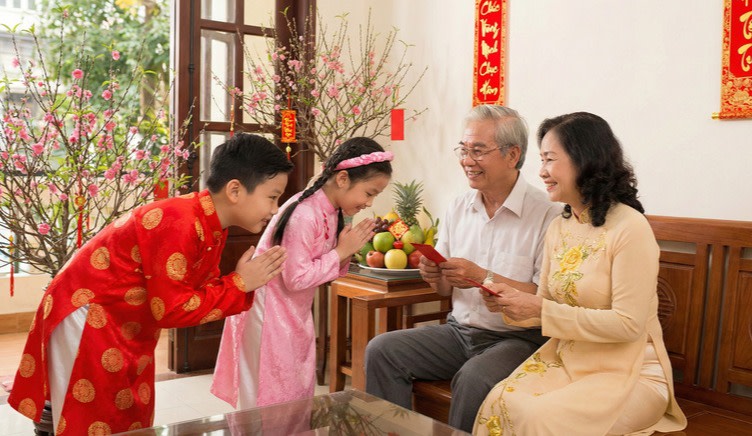 tết nguyên đán tiếng anh là gì