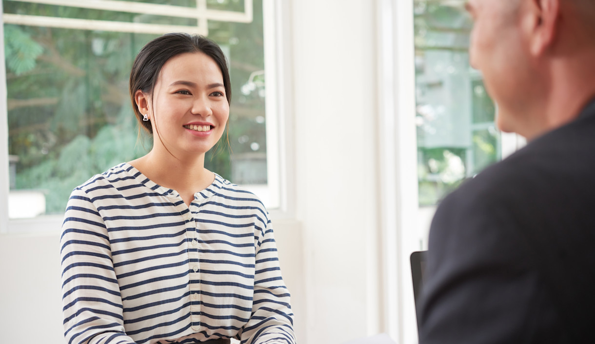 a Malaysian test taker doing the IELTS Speaking test interview