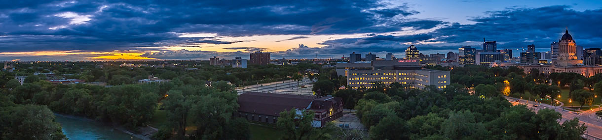 BODY IMAGE - Landing Page - Province - IELTS Manitoba - WINNIPEG AT NIGHT - Canada
