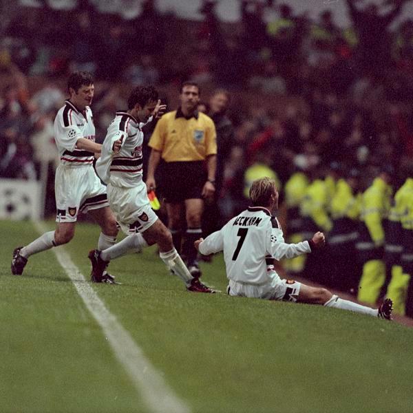Goal of the Day: Beckham v Barcelona | Manchester United