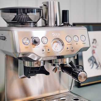 Complimentary craft coffee + immune-boosting juice shots