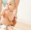 bebeklerde parmak emmek