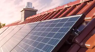Photovoltaik-Modul auf Dach