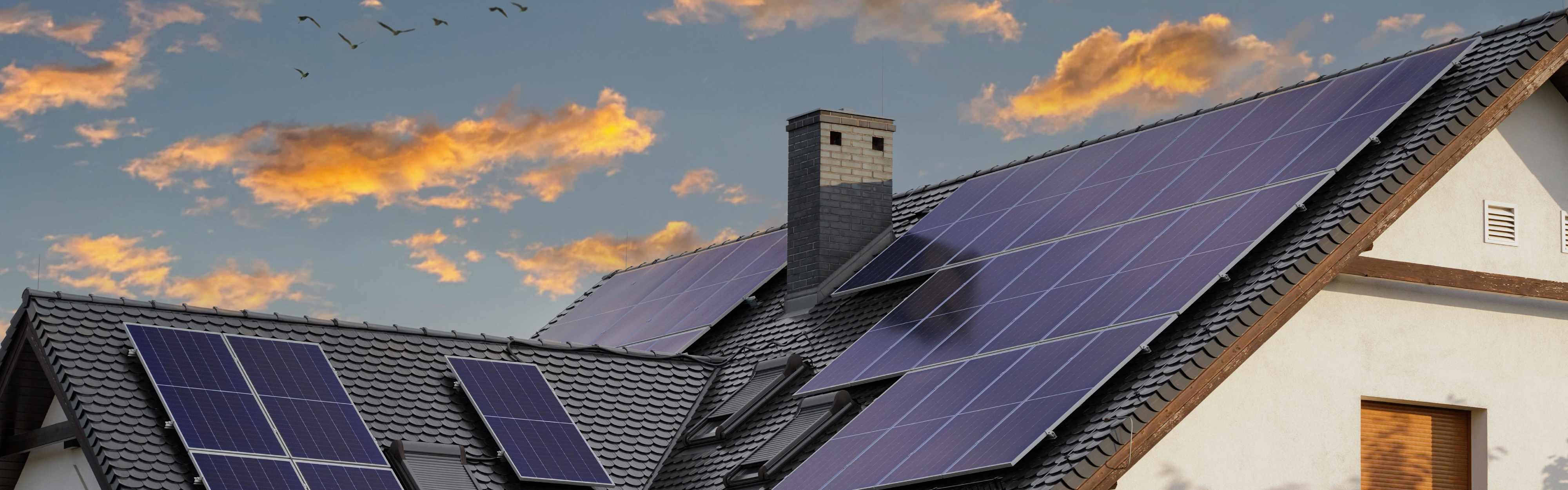 PV-Anlage auf einem Dach.