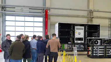 Mitglieder bei Netzwerktreffen für mehr Energieeffizienz.