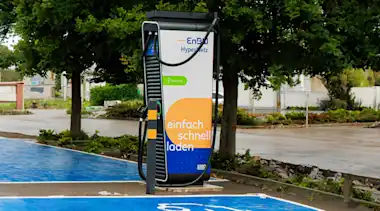Shell Ladestation in Kooperation mit EnBW