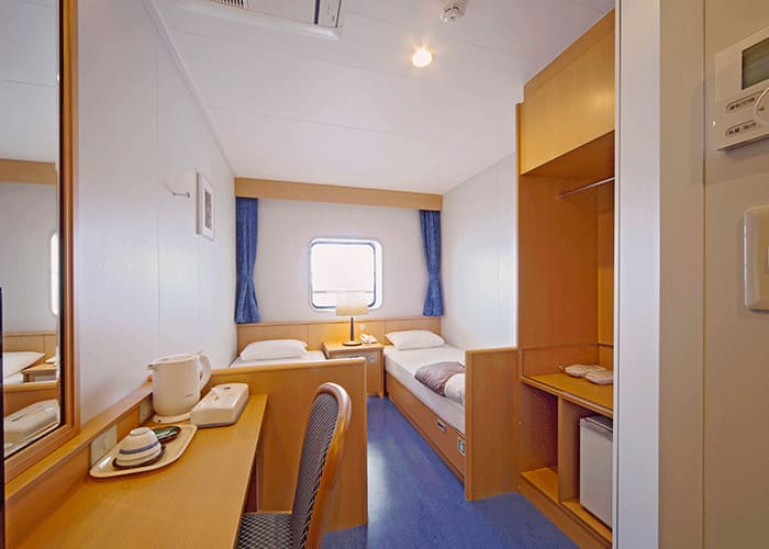 新日本海フェリー