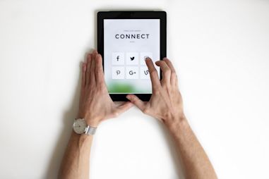 How to see your competitors' Facebook Ads