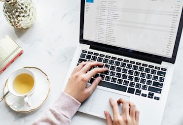 5 essential plugins to optimize your website
