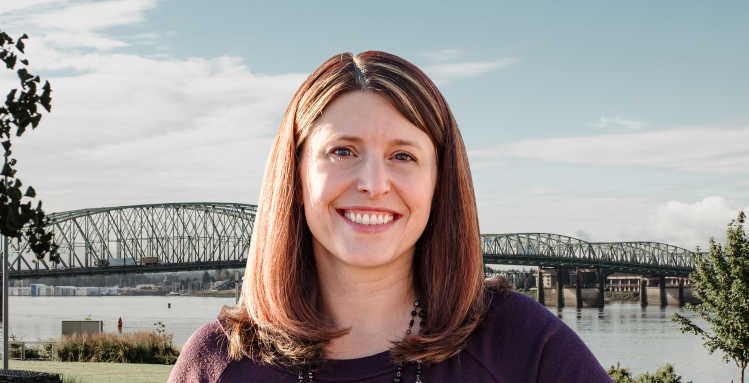 Stefani Randall, Principal