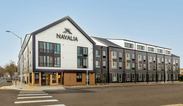 Navalia Apartments
