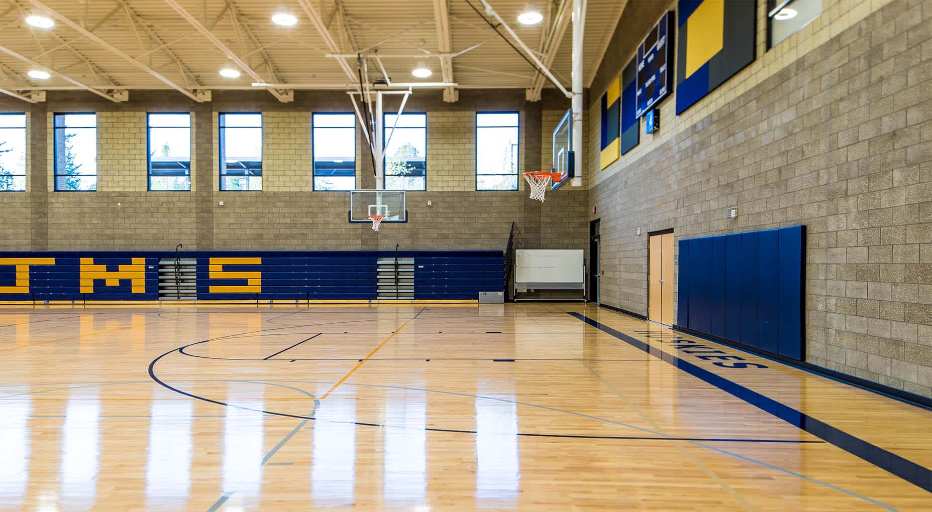 Jemtegaard Middle and Columbia River Gorge Elementary School dynamism is designed by LSW Architects as the main venue for indoor athletic events. 