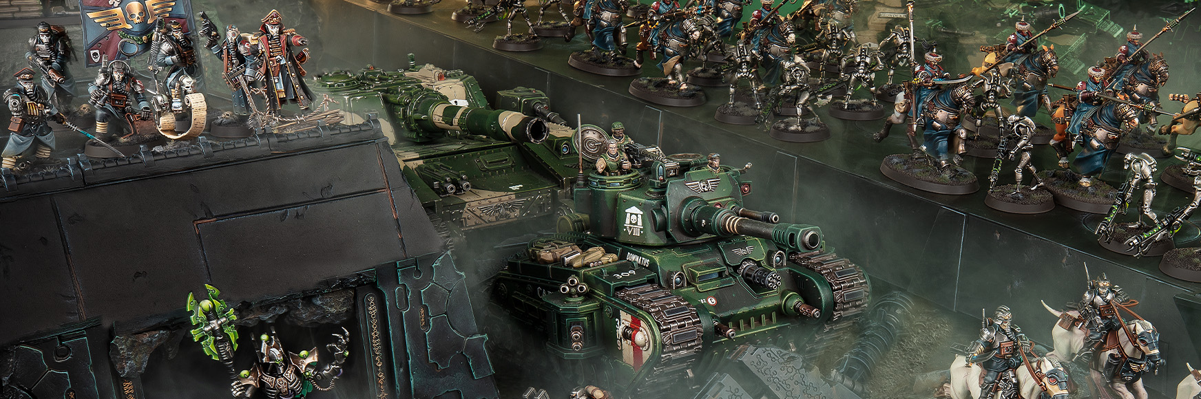 Explore Warhammer 40,000