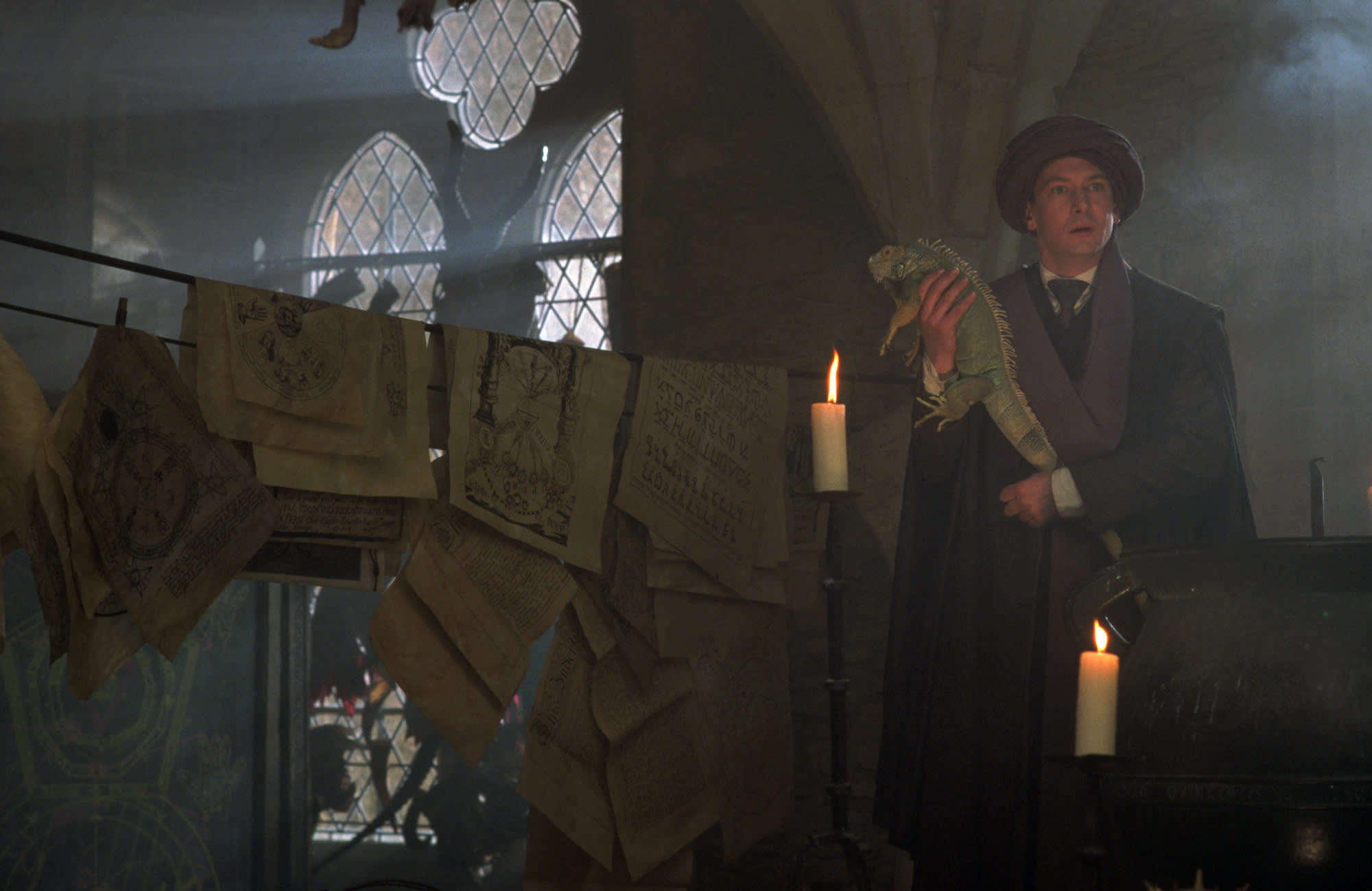 HP-F1-philosophers-stone-quirrell-classroom-iguana-defence-against-the-dark-arts-web-landscape