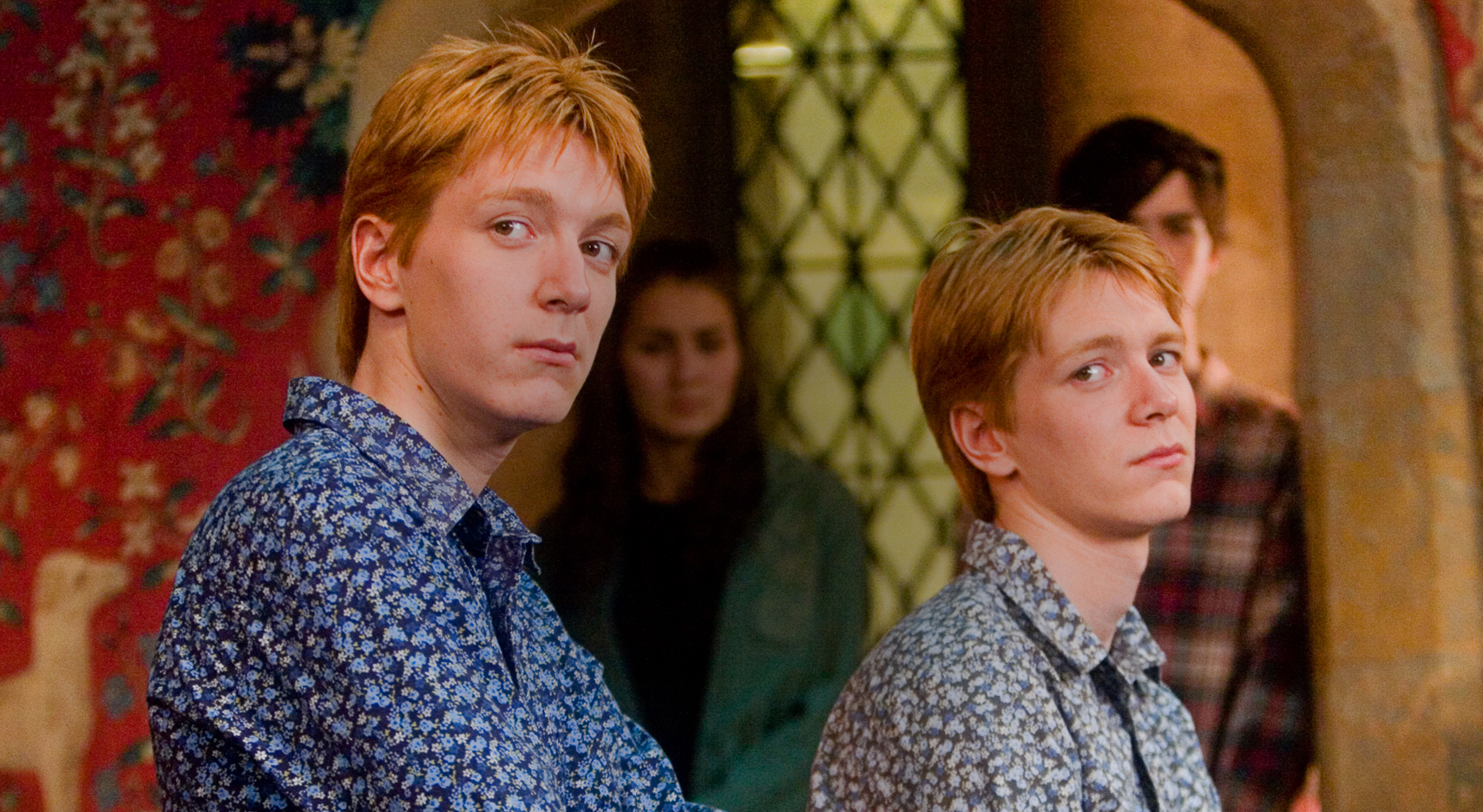 Carousel Fred and George twins feature common room.