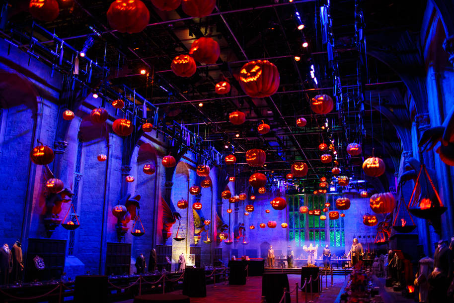 Pumpkins floating on the ceiling of the Great Hall at Warner Bros. Studio Tour London