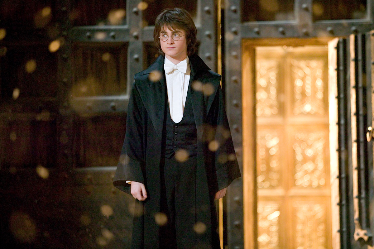 Everything you need to know about the Yule Ball Wizarding World