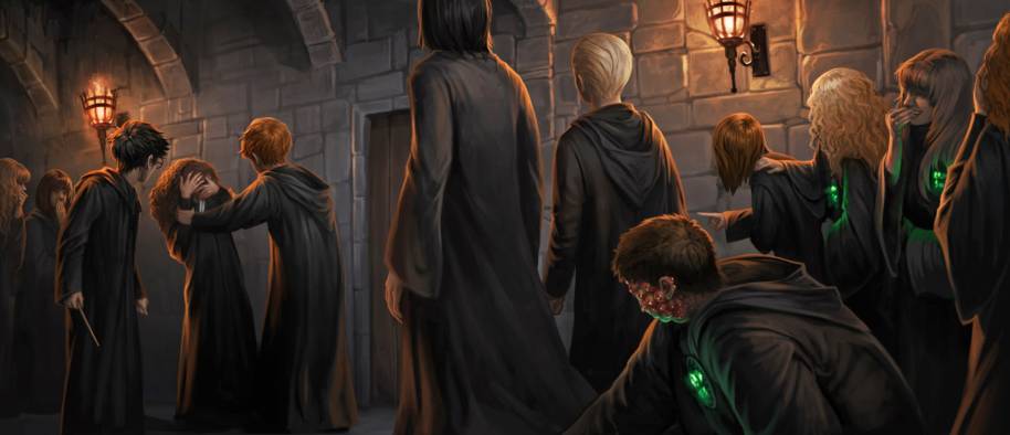 Après que Draco ait maudit les dents d'Hermione, Harry dirige un maléfice de bouton sur Malfoy, mais il dévie sur Goyle.