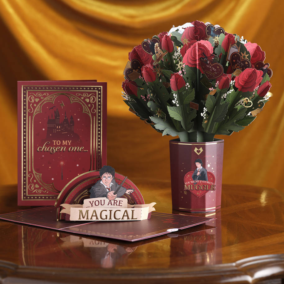 valentines-gift-guide-card-and-flower-pop-up