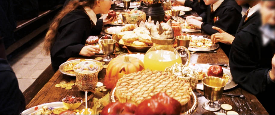HP-F1-philosophers-stone-great-hall-feast-food-pumpkin-web-landscape