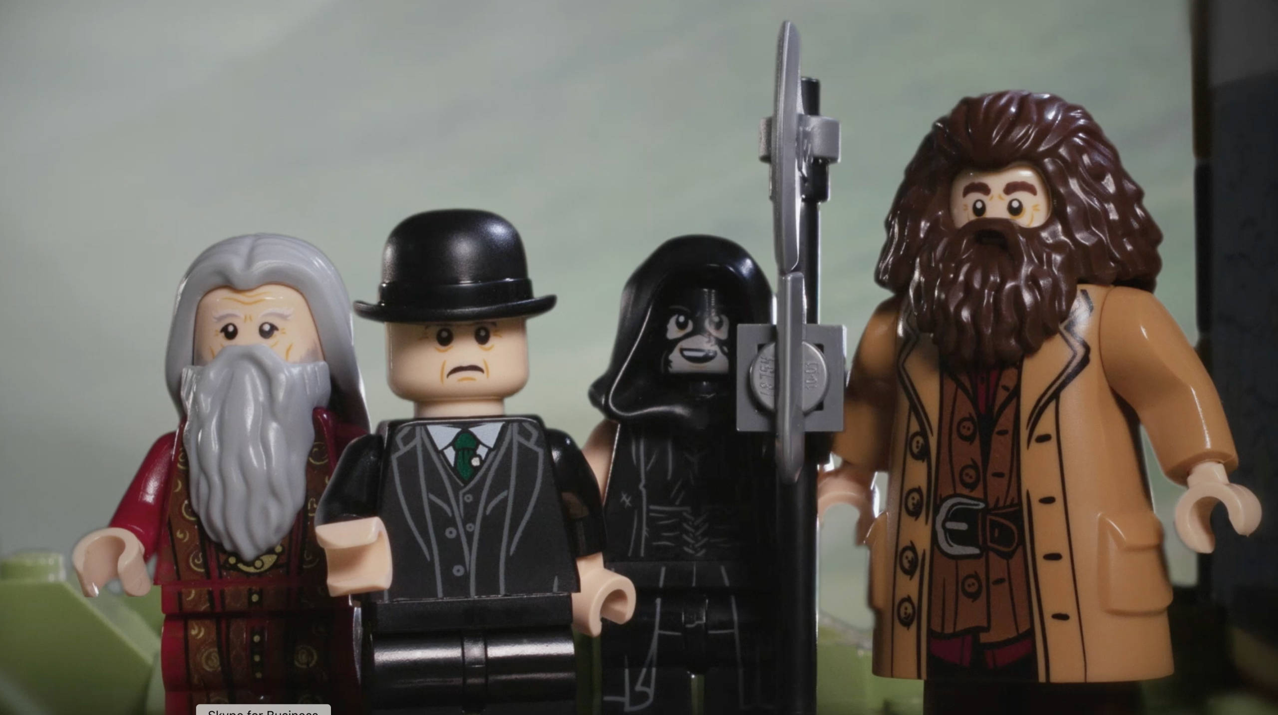 hagrids-hut-lego