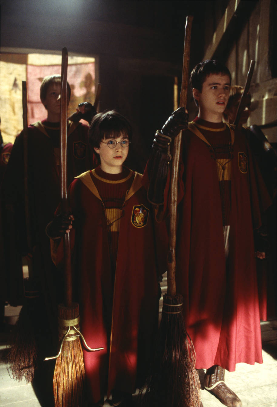 Oliver Wood et Harry Potter avant le premier match de Quidditch de Harry