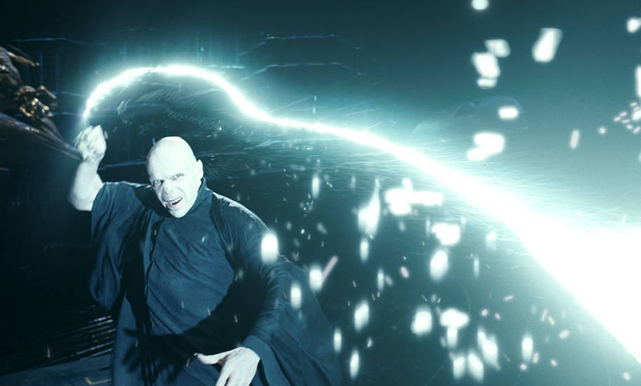 WB-HP5-Order-of-the-Phoenix-Voldemort-in-battle