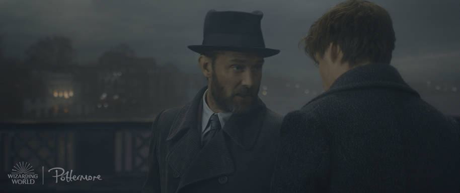 Albus Dumbledore and Newt Scamander in London, from the Fantastic Beasts: Crimes of Grindelwald trailer