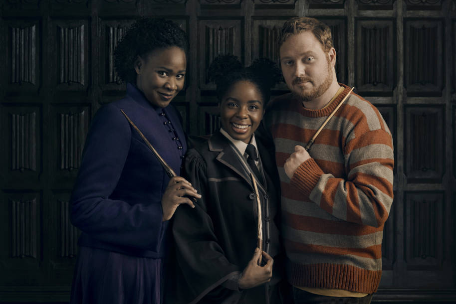 Harry Potter and the Cursed Child Cast 3: Ron Hermione and Rose 