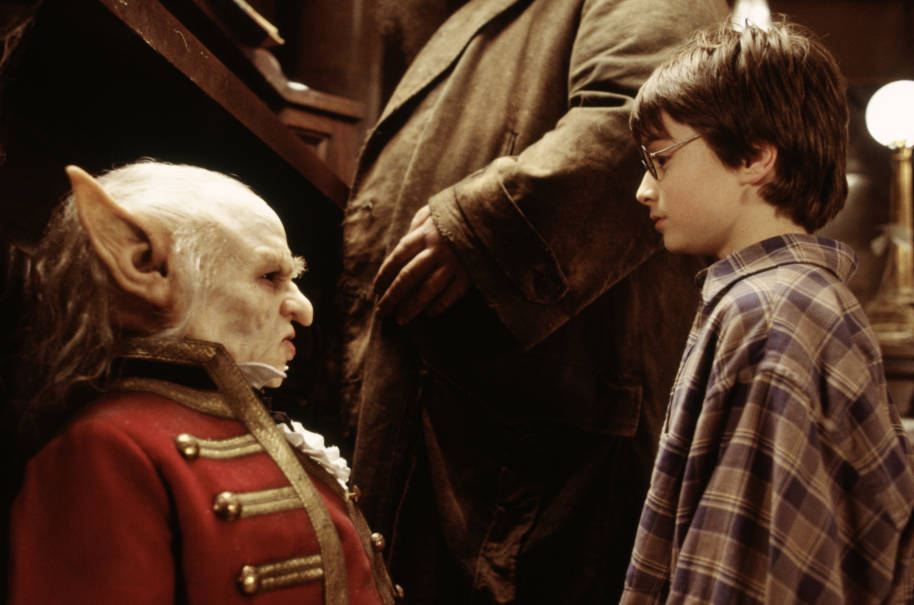 A Goblin faces Harry in Gringotts 
