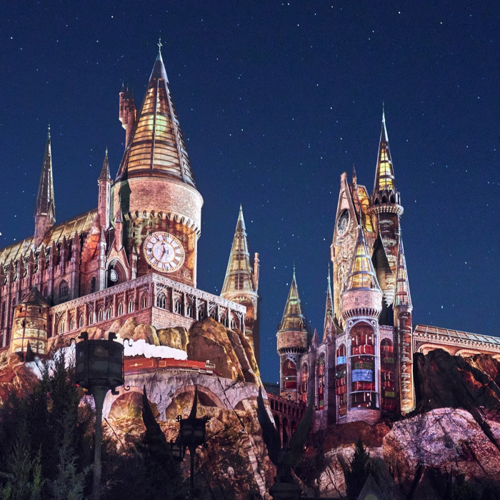 Universal Orlando Resort reveals summer schedule for 2024 – including castle projection show, Hogwarts Always